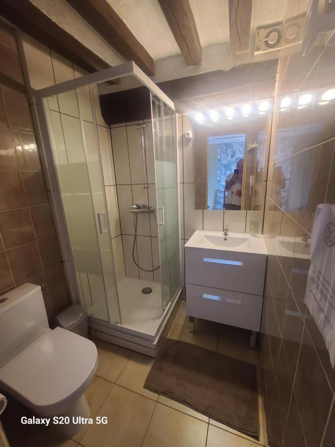 Hotel Les Chambrees Du Bac Charly-sur-Marne Esterno foto